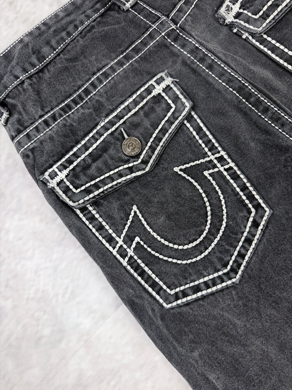True Religion Black Jeans W32 / L34 (M)