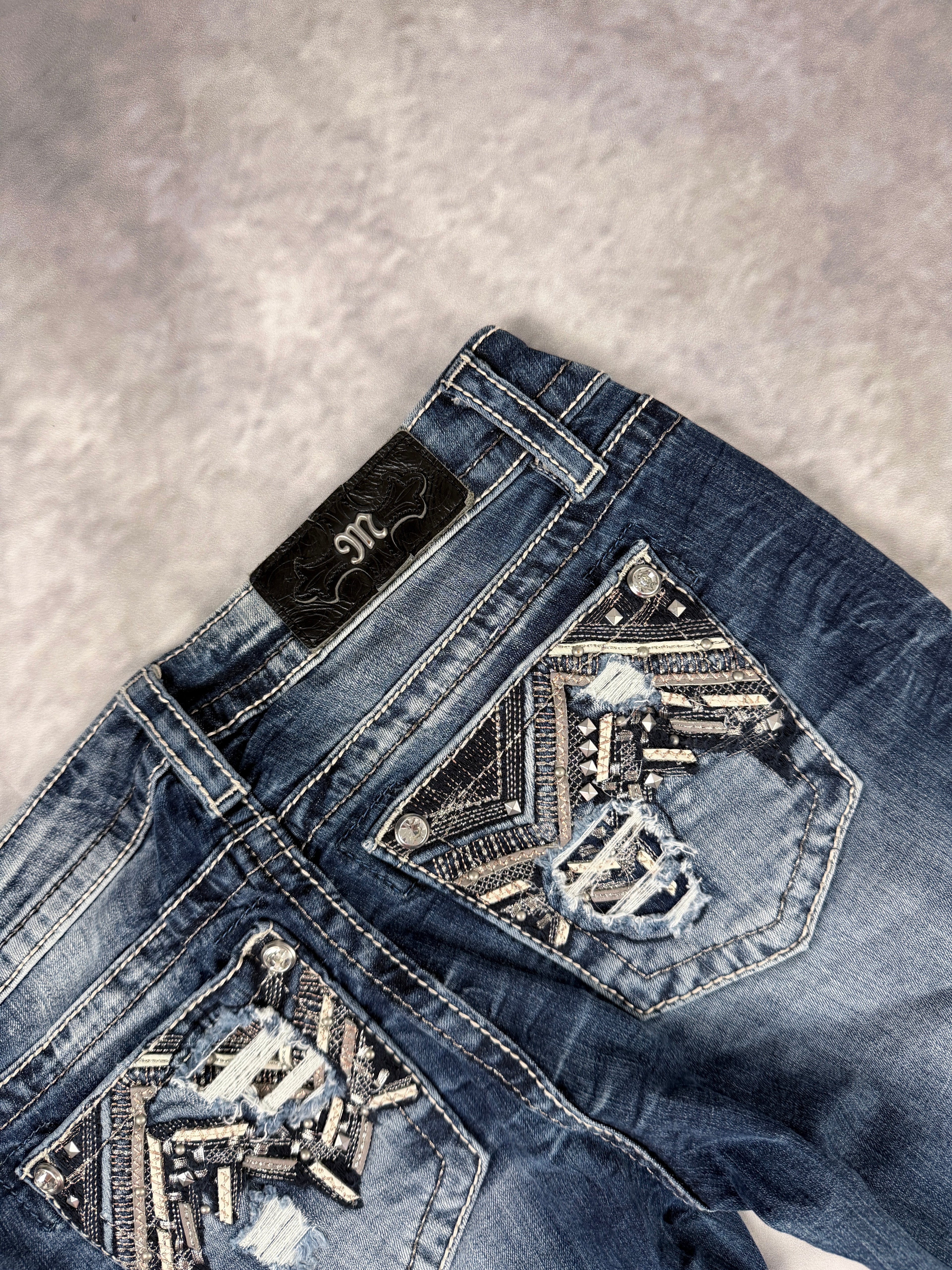 Miss Me Slim Fit Jeans W28 / L34 (S)