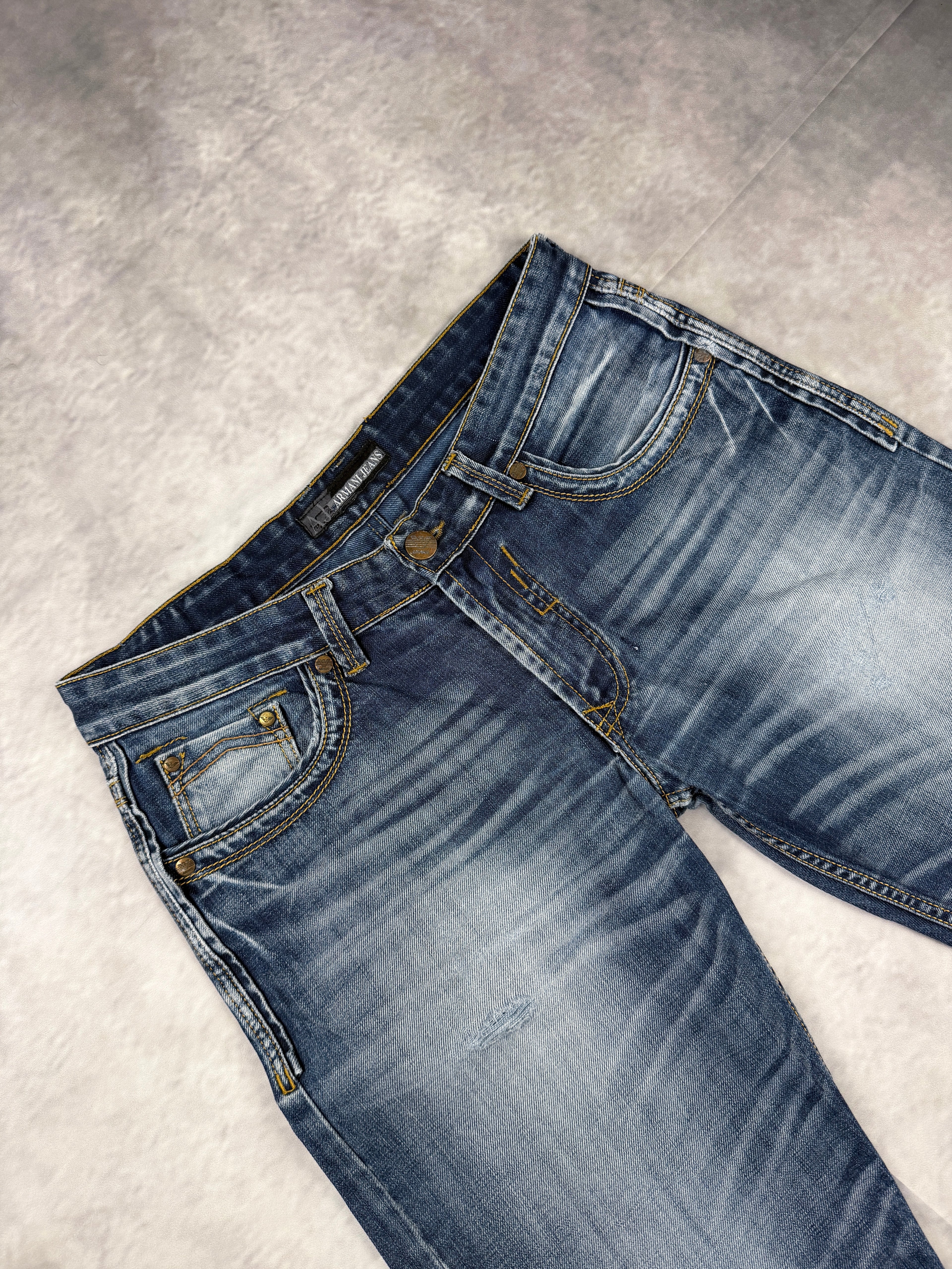 Armani Bootcut Fit Jeans W34 / L32 (M/L)