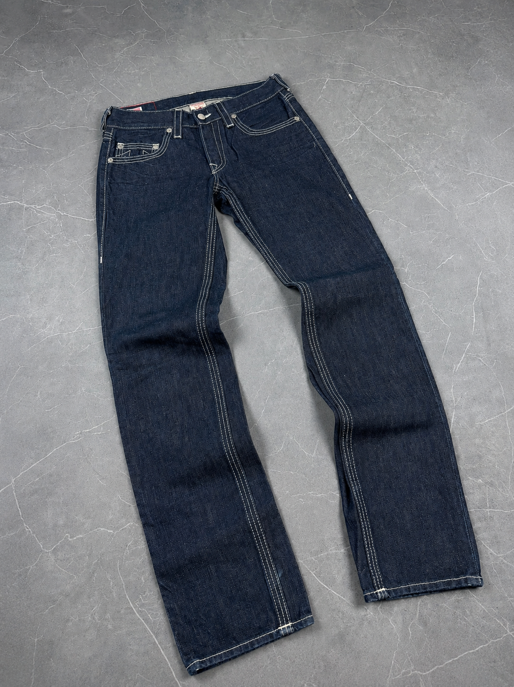 True Religion Straight Fit W33 / L34 (M/L)