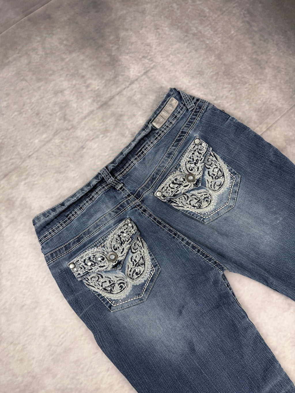 Wallflower Jeans W32 / L32 (M)