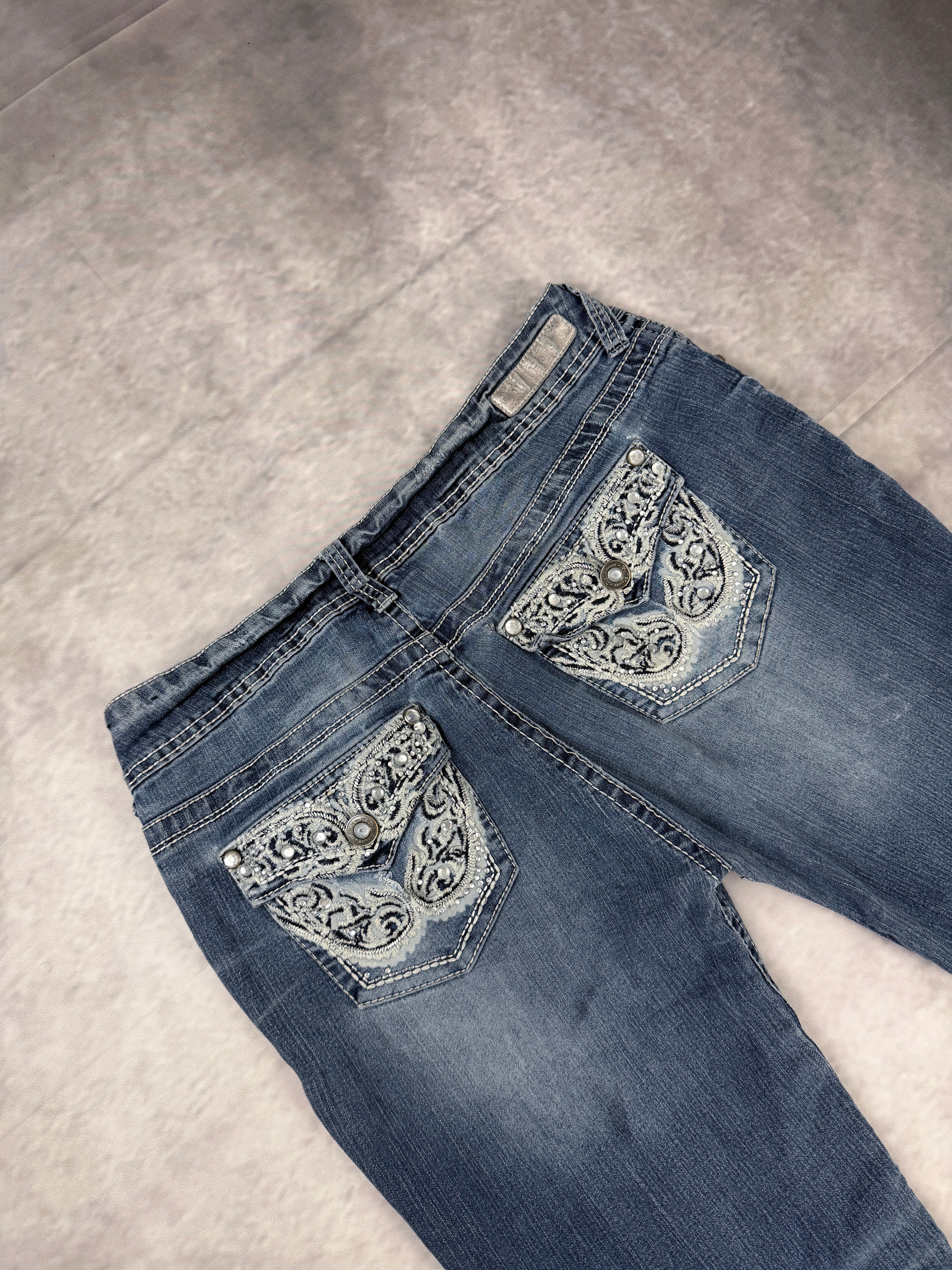 Wallflower Jeans W32 / L32 (M)