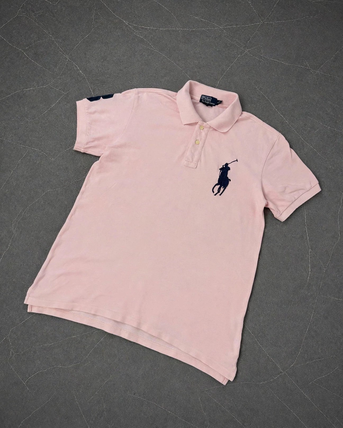 Ralph Lauren Polo (L)