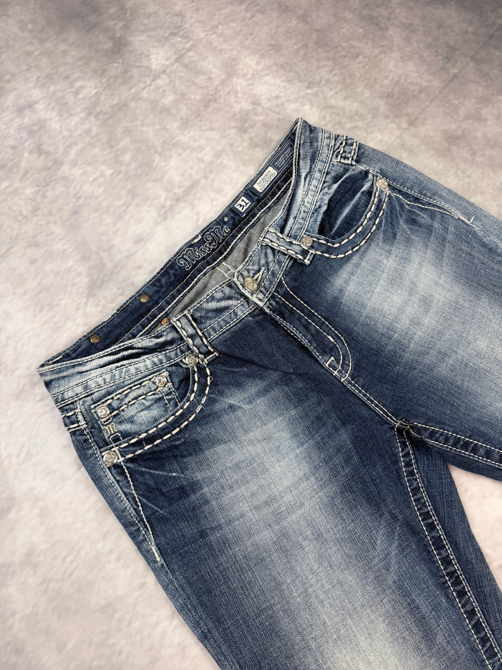 Miss Me Washed Cropped Jeans W32 / L30 (M)