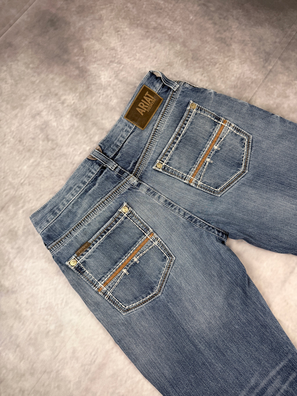 Ariat Washed Jeans Size: W31 / L33 (M)