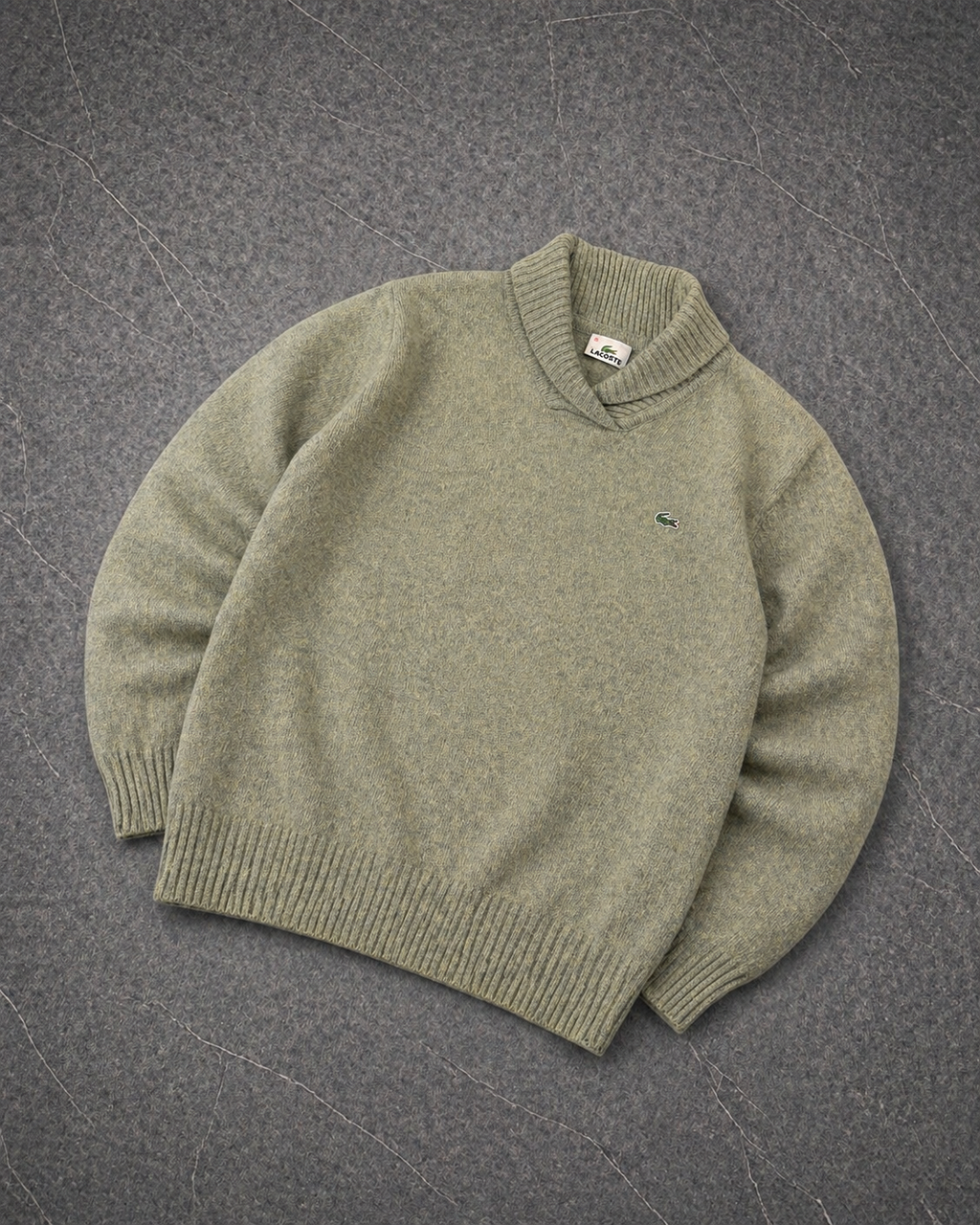 Lacoste Sweater (XS)