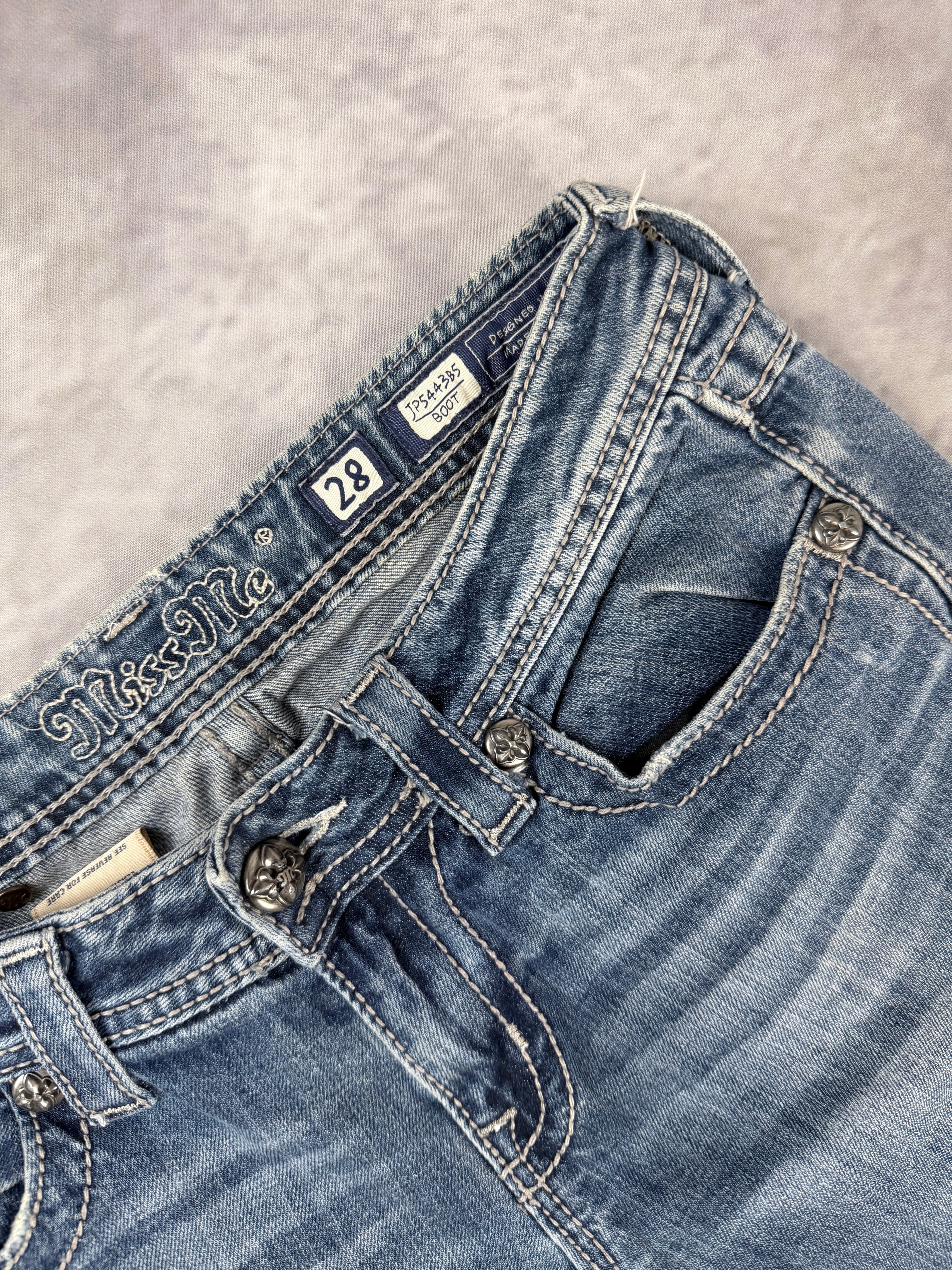 Miss Me Bootcut Jeans W29 / L33 (S)
