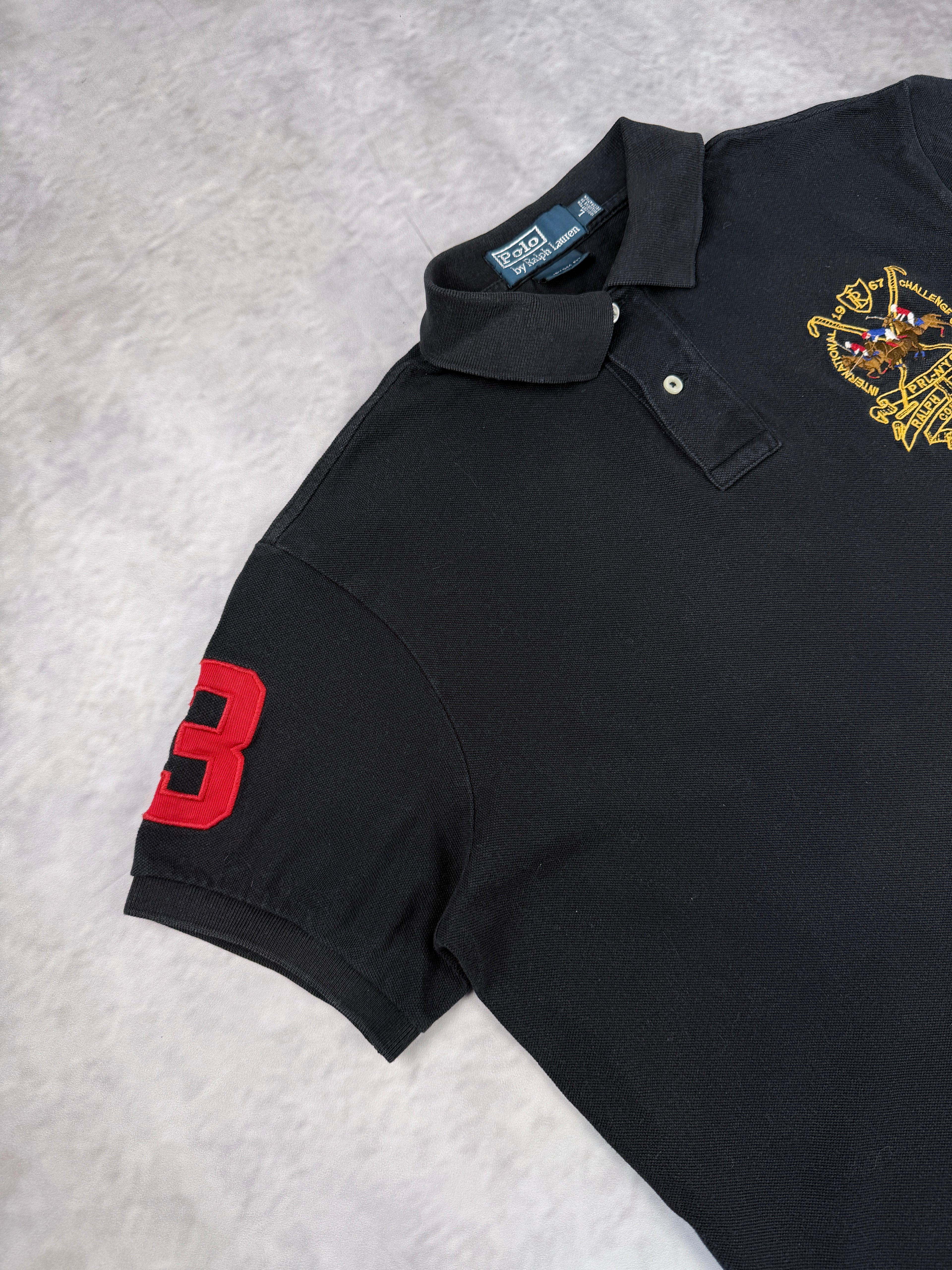 Ralph Lauren Polo (L)