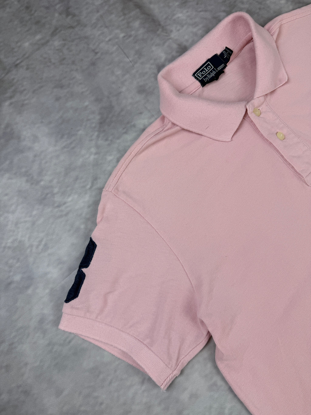 Ralph Lauren Polo (L)