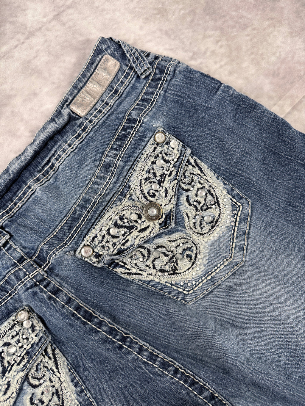 Wallflower Jeans W32 / L32 (M)