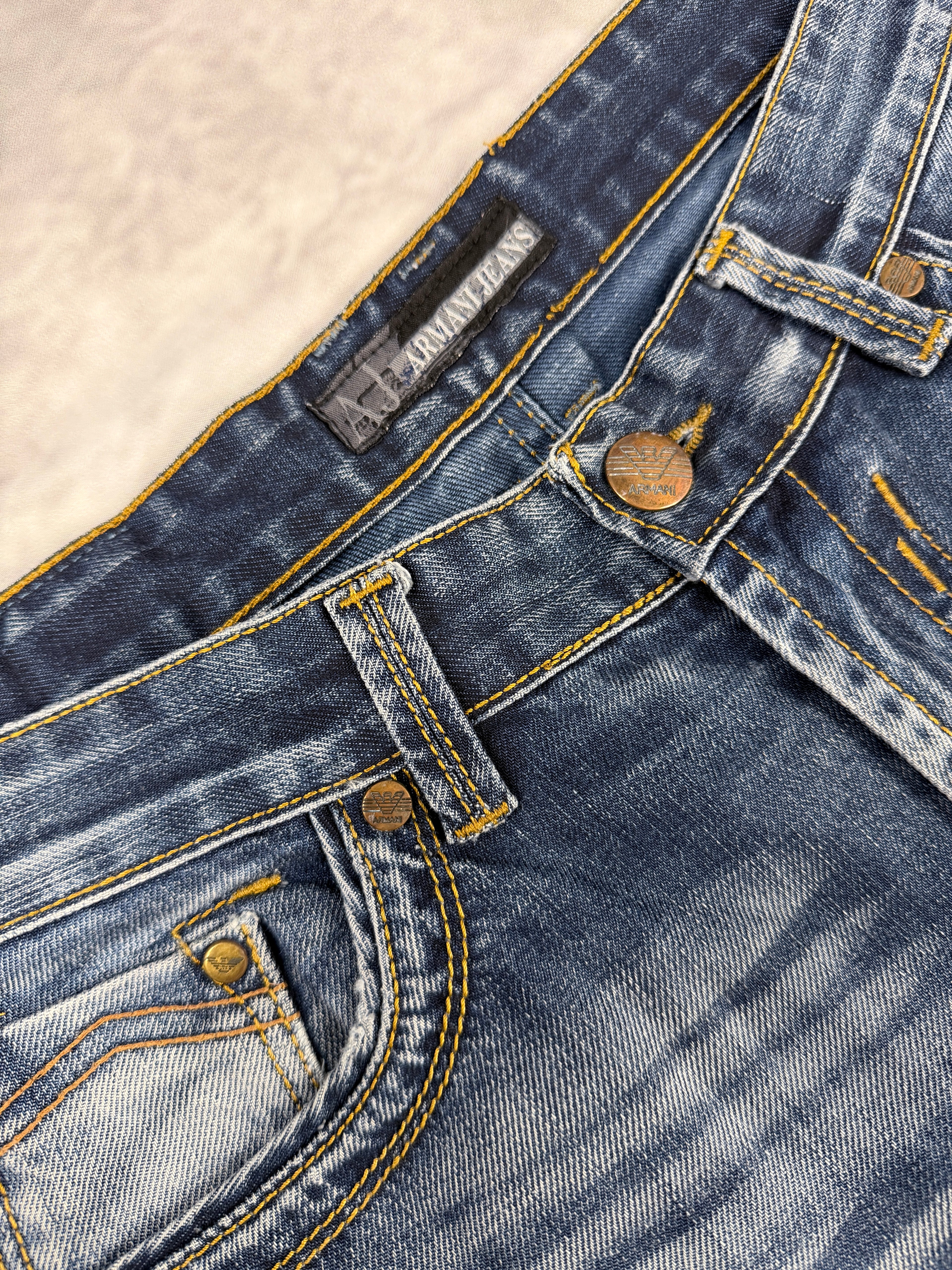 Armani Bootcut Fit Jeans W34 / L32 (M/L)