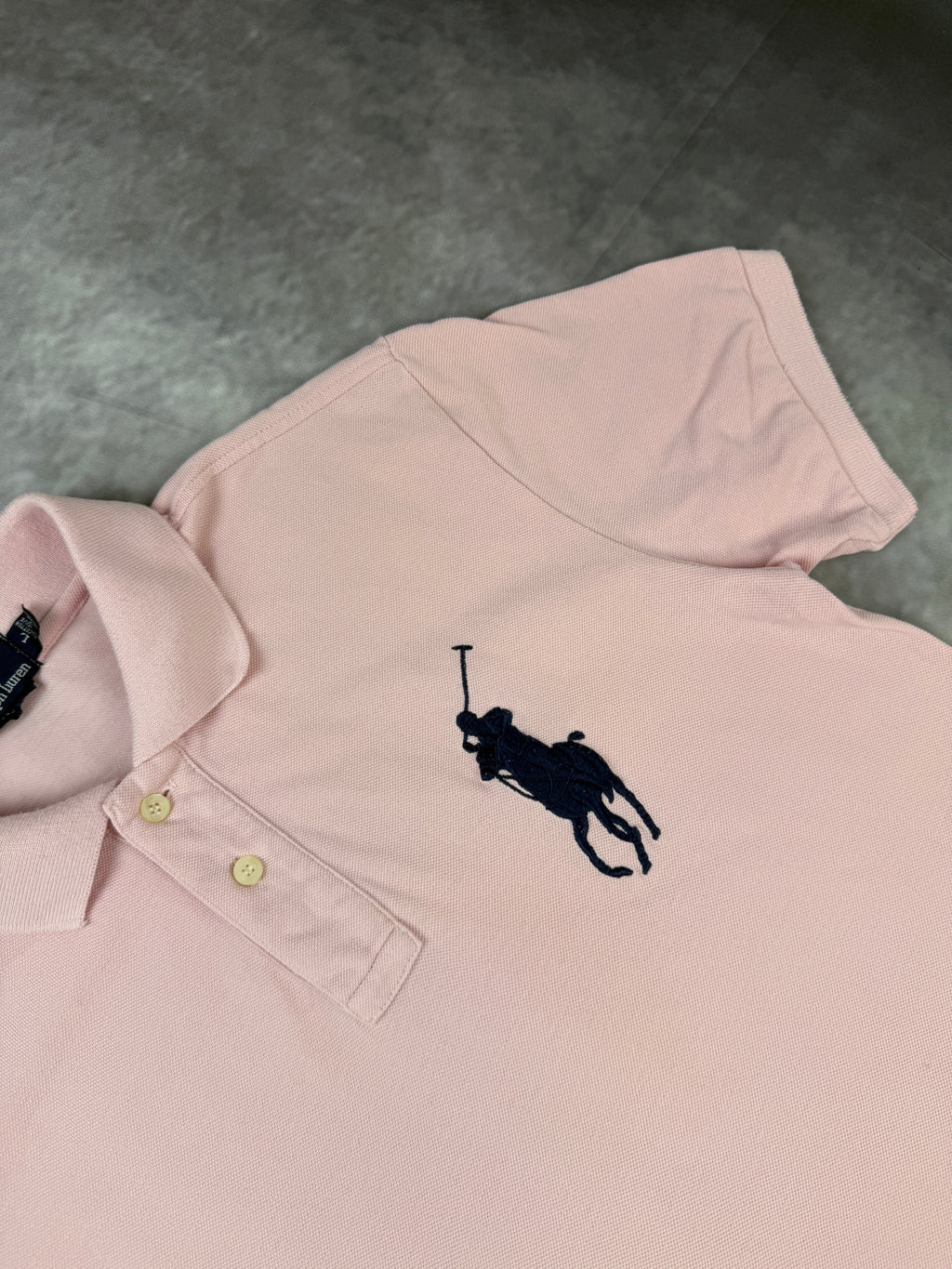 Ralph Lauren Polo (L)