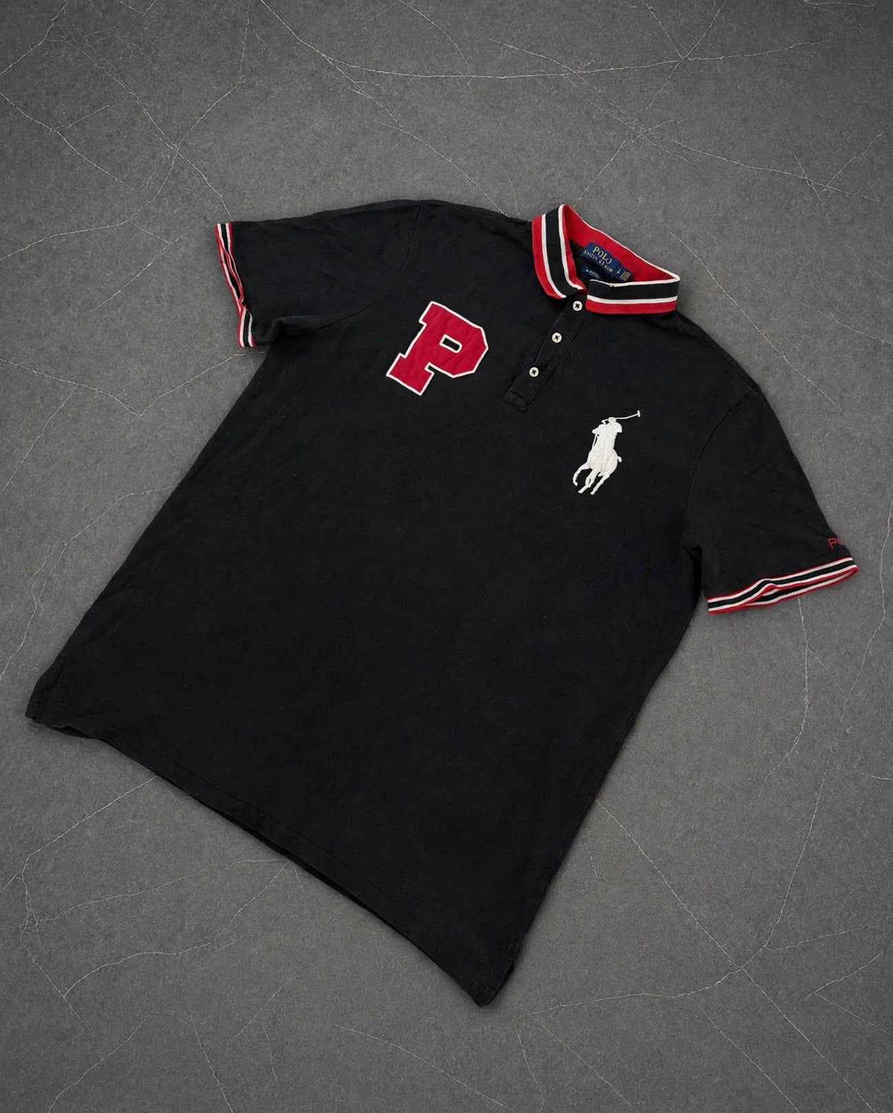 Ralph Lauren Polo (L)