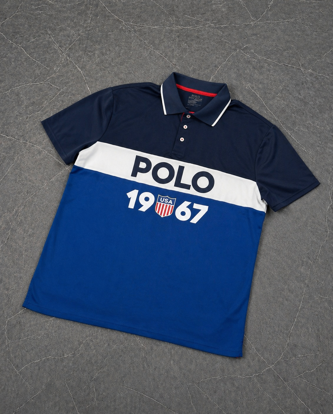 Ralph Lauren Polo (L)