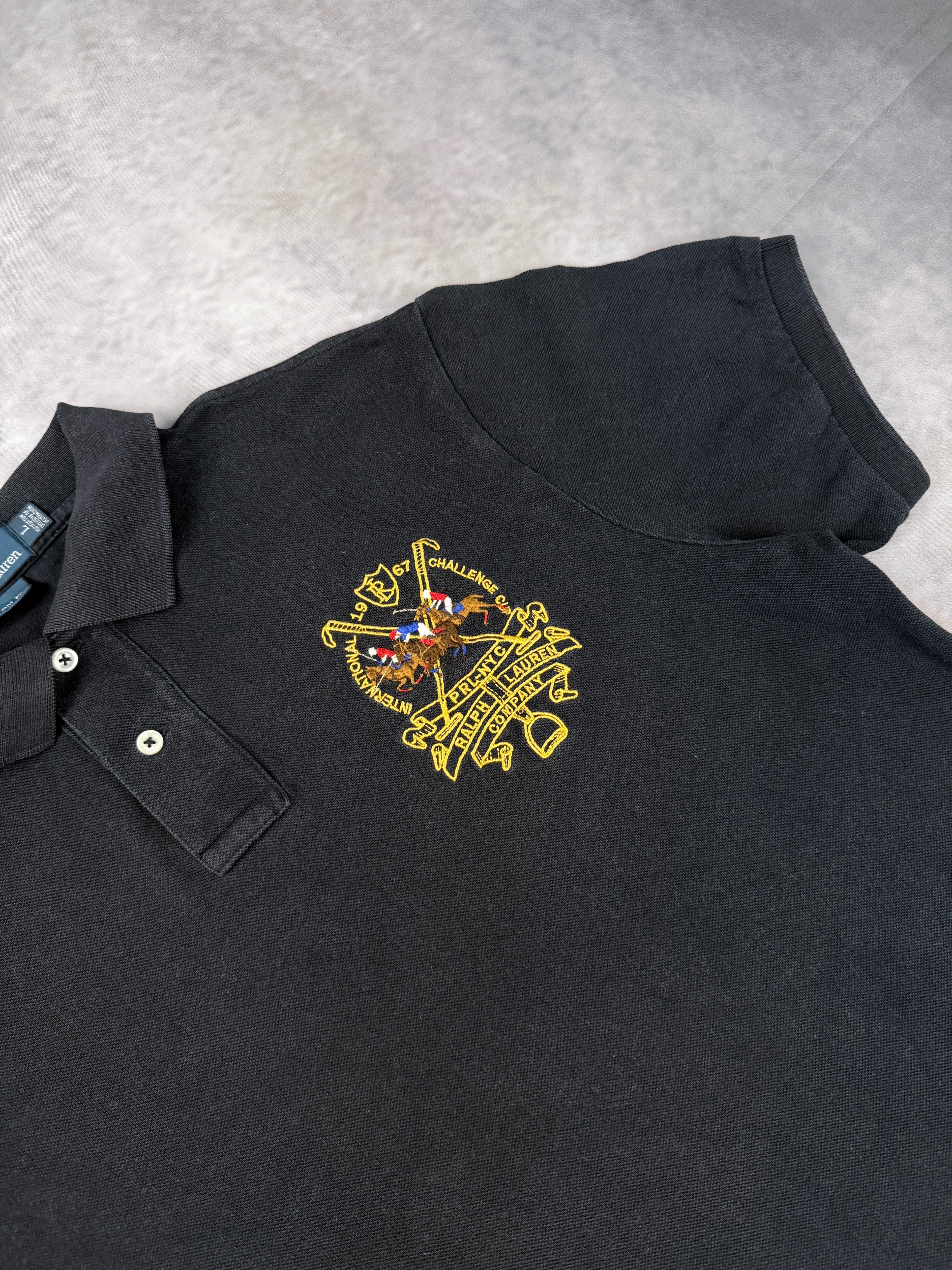 Ralph Lauren Polo (L)