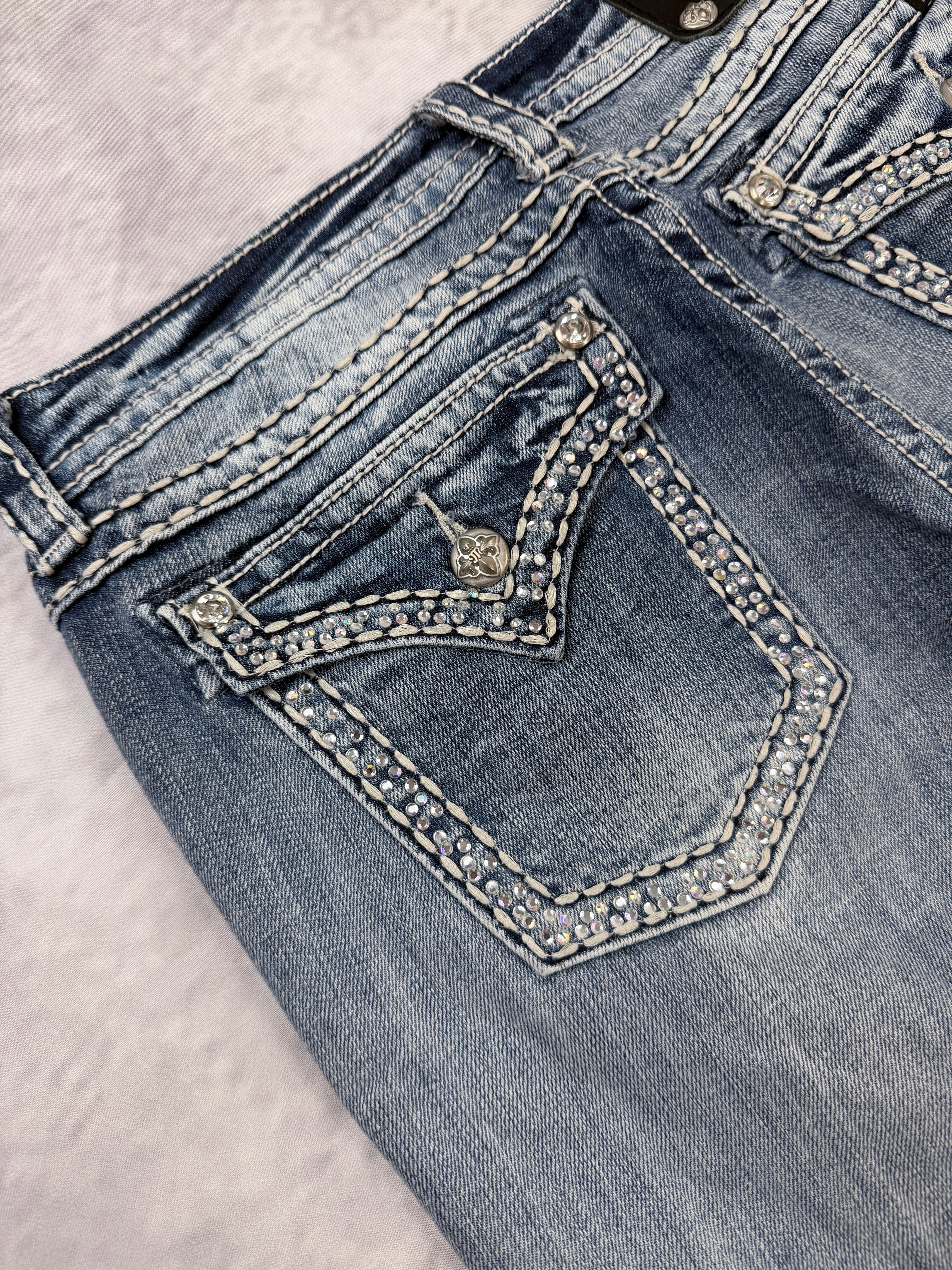 Miss Me Washed Cropped Jeans W32 / L30 (M)