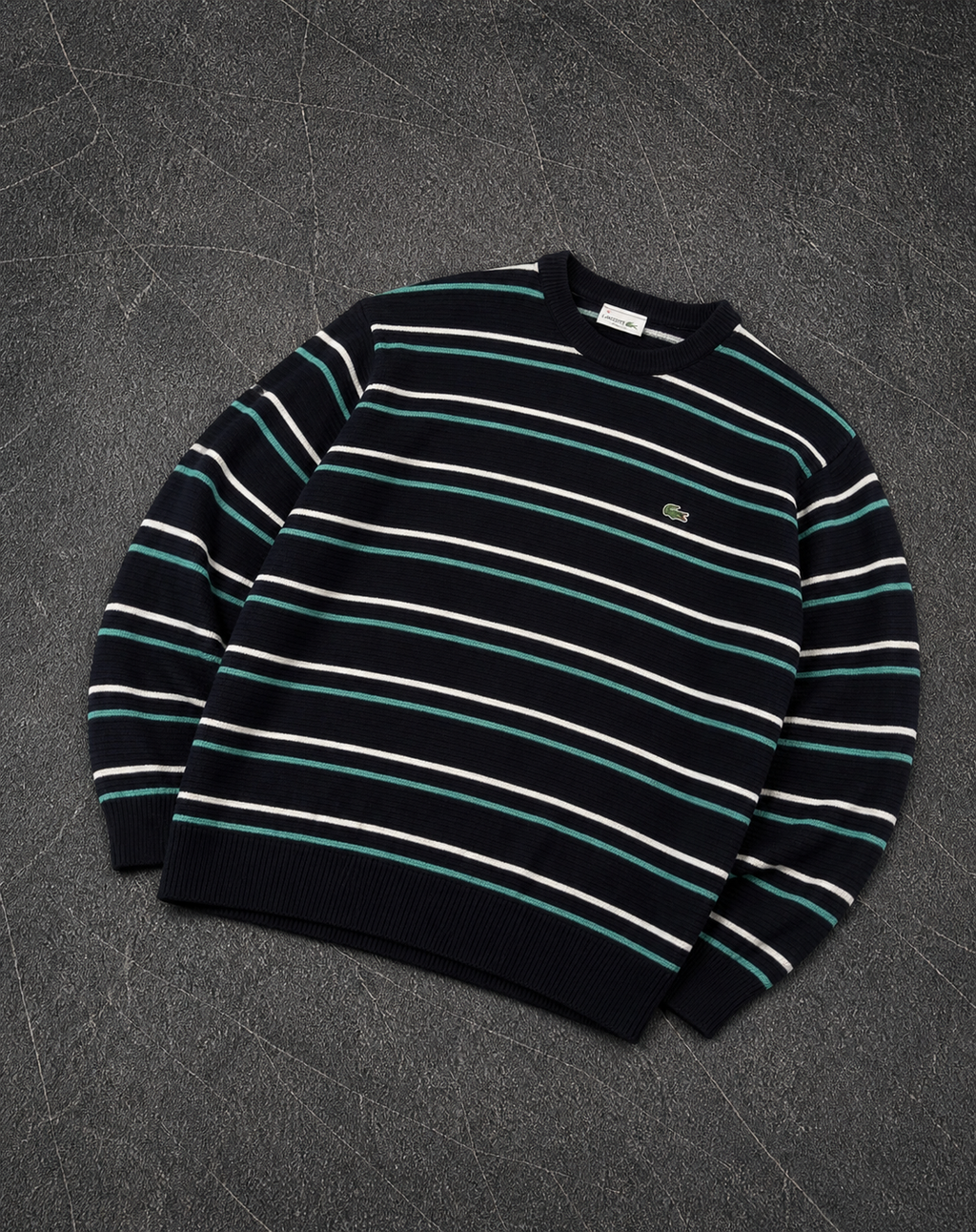 Lacoste Sweater (M-L)
