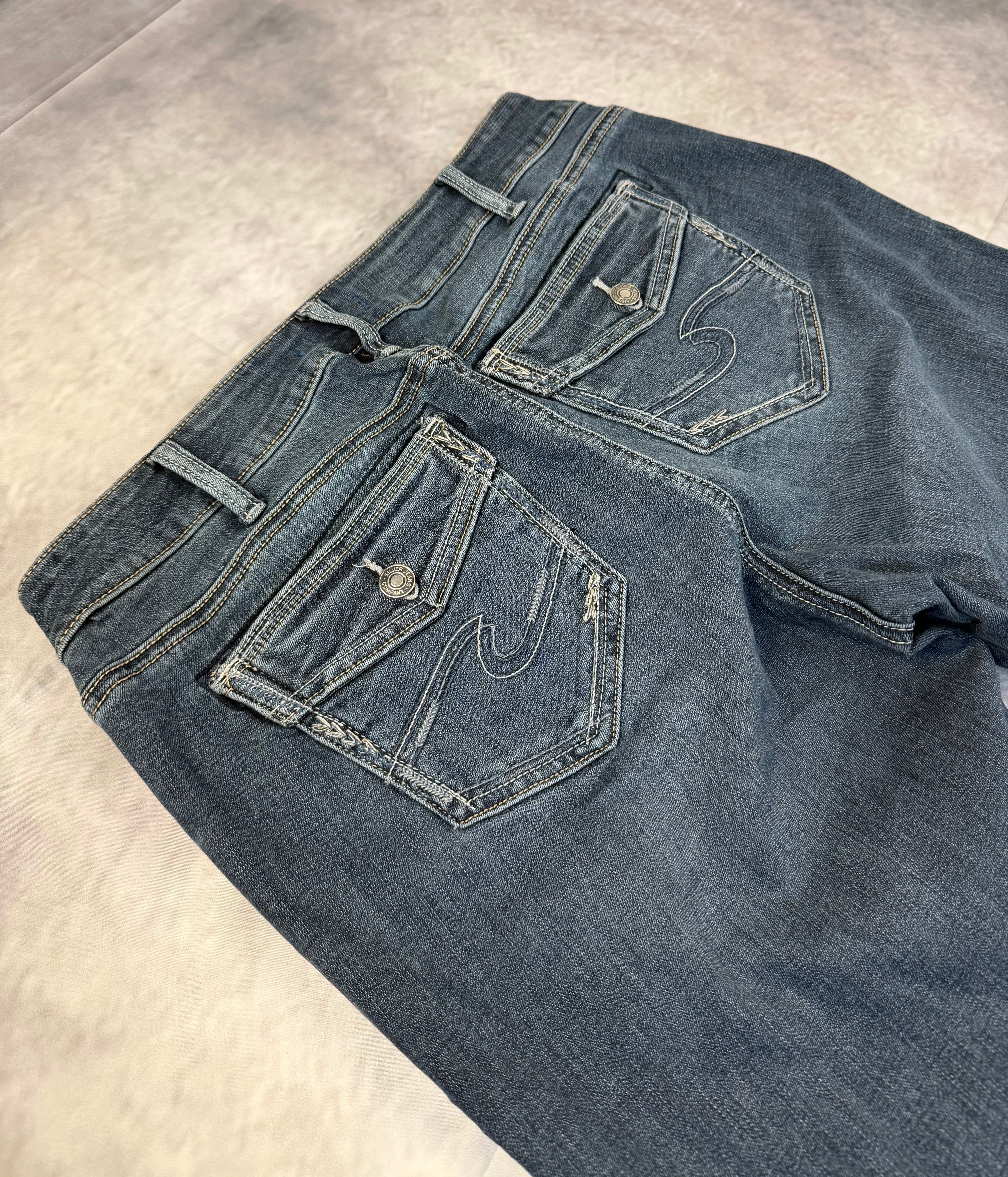 Silver Vintage Jeans W33 / L34 (M)
