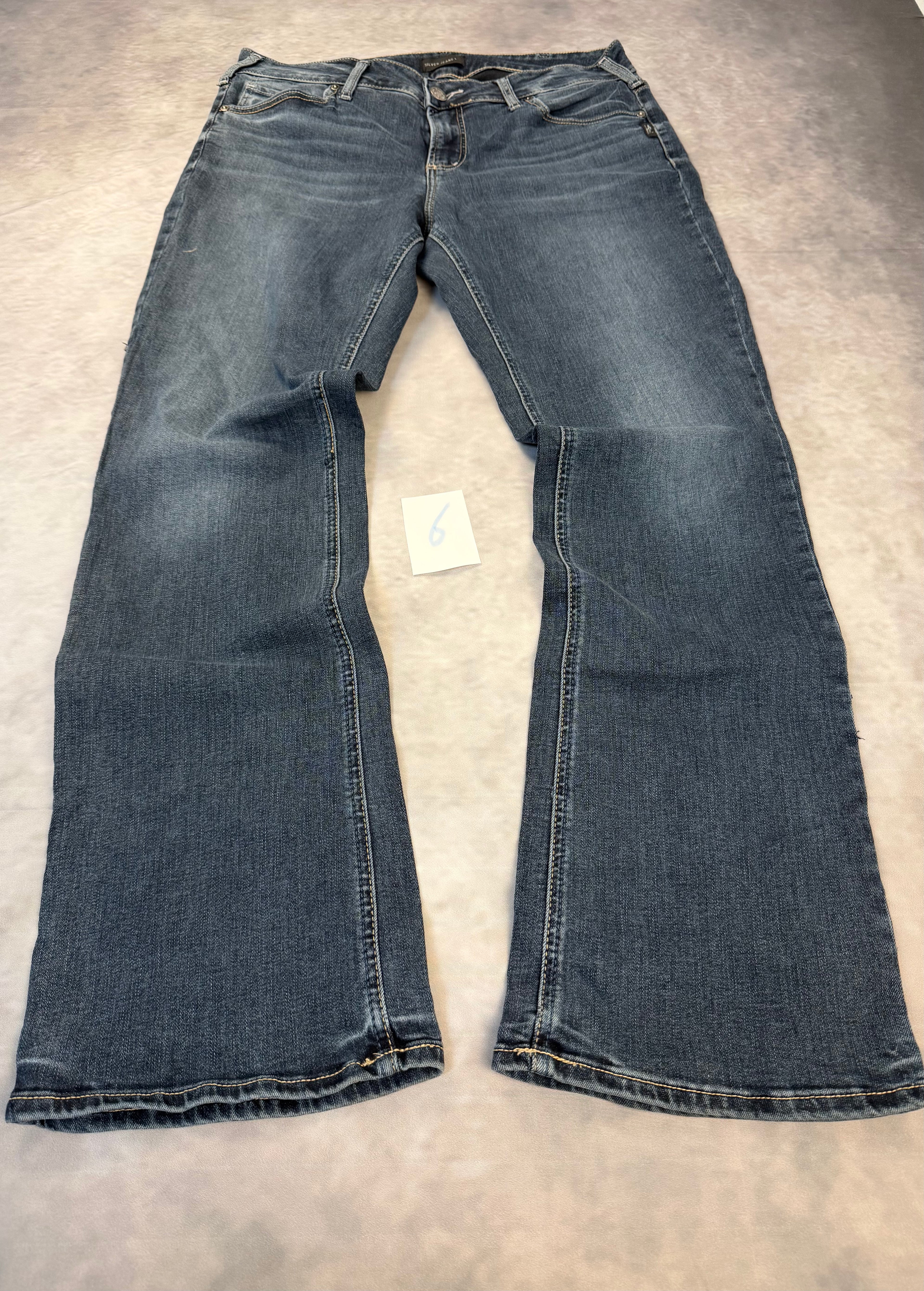 Silver Vintage Jeans W33 / L34 (M)