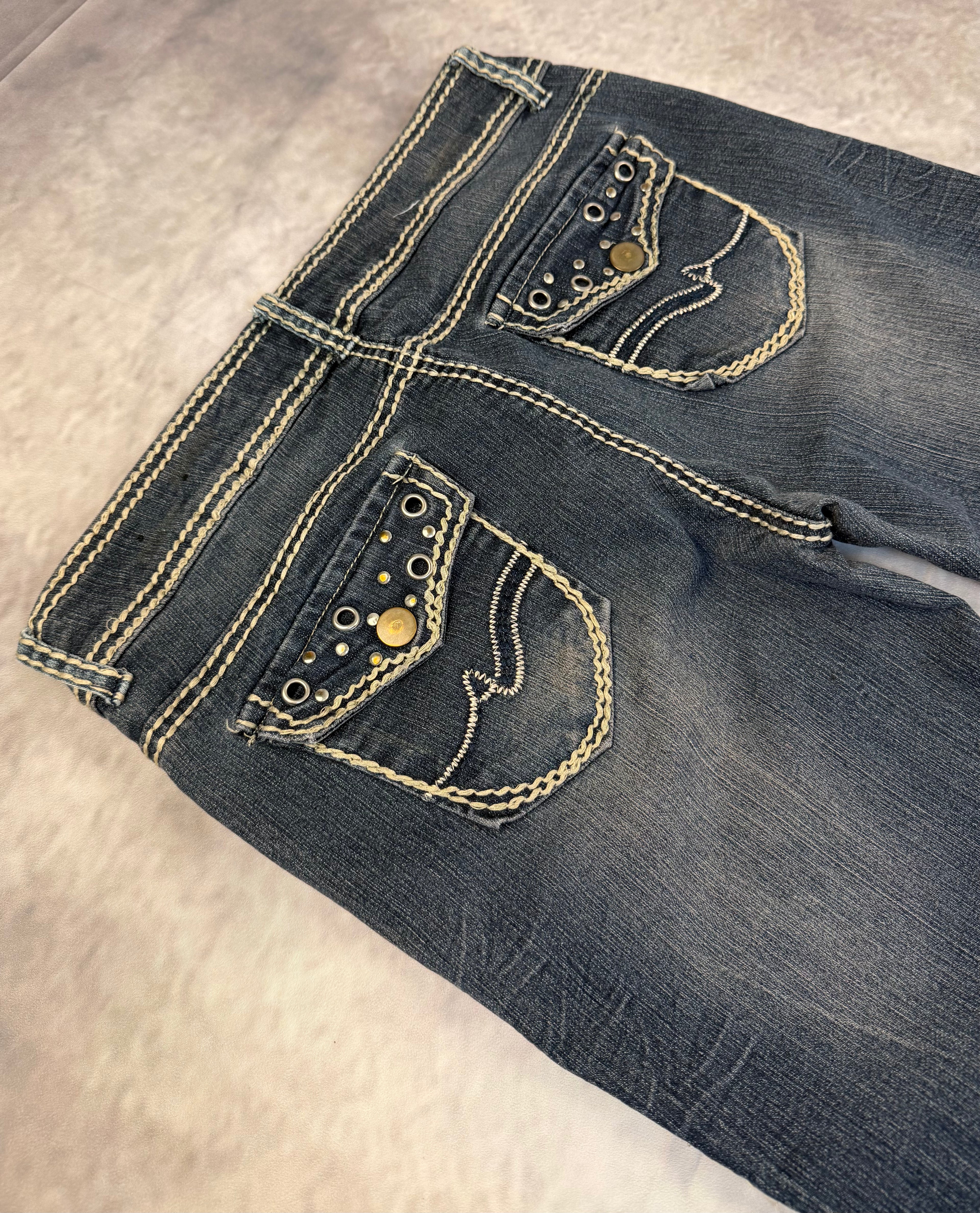 Almost Famous Vintage Jeans W30 / L33 (S)