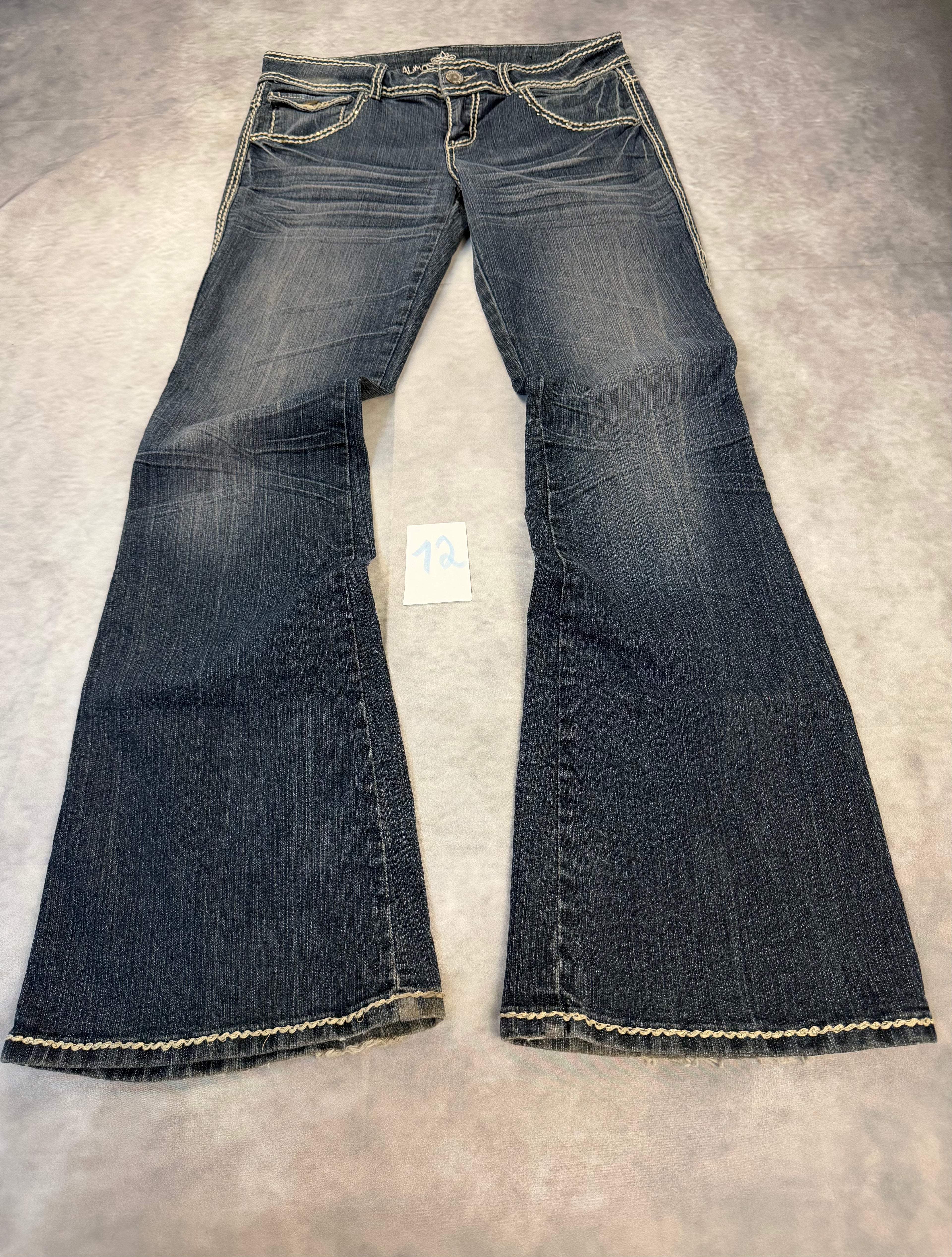 Almost Famous Vintage Jeans W30 / L33 (S)