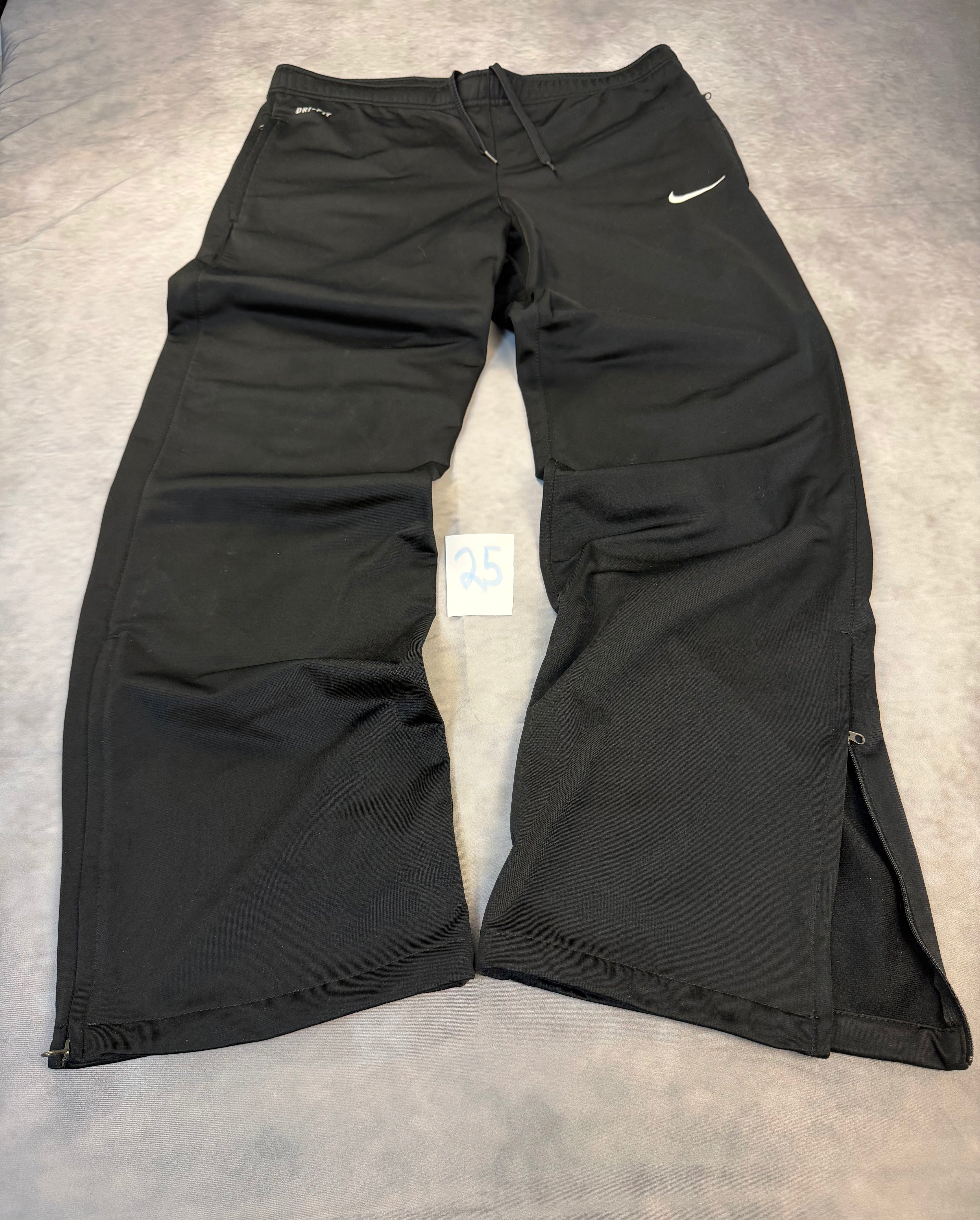 Nike Trackpants (S)