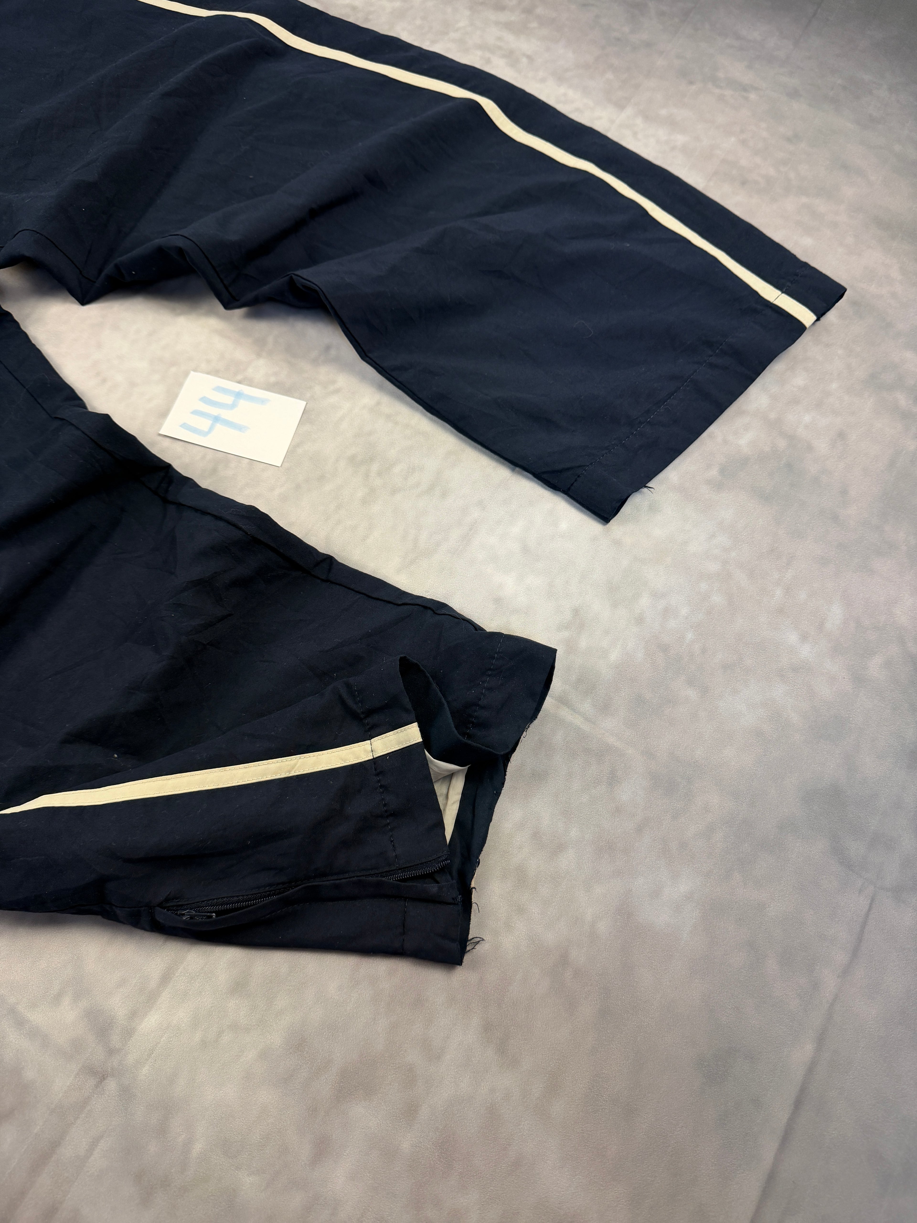 NIke Trackpants (L)