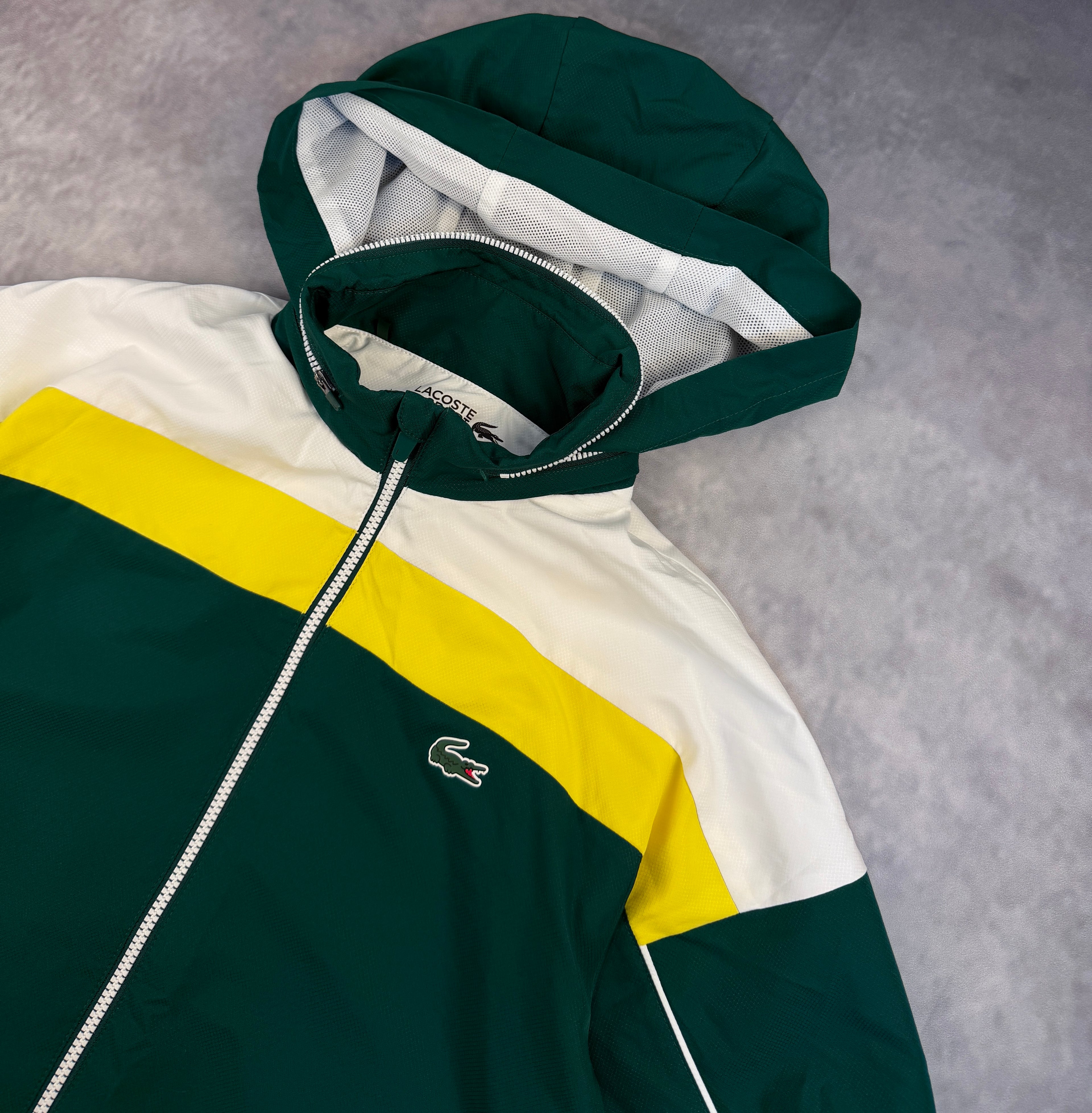 Lacoste Tracksuit New (S)