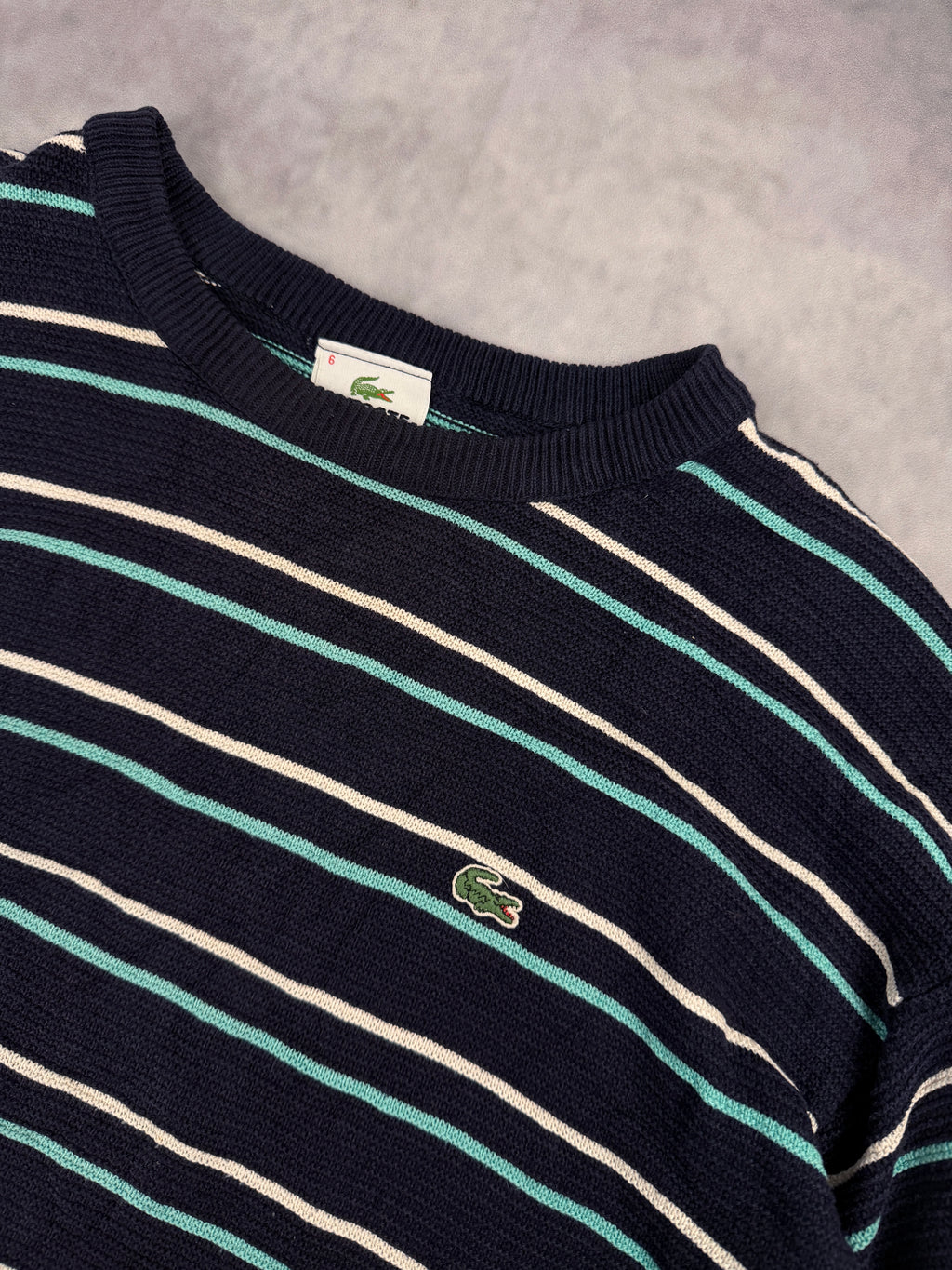 Lacoste Sweater (M-L)