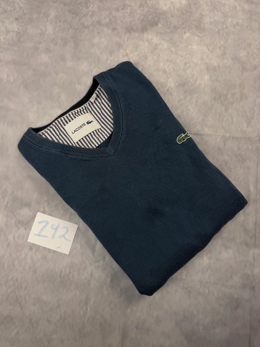 Lacoste Sweater (M)