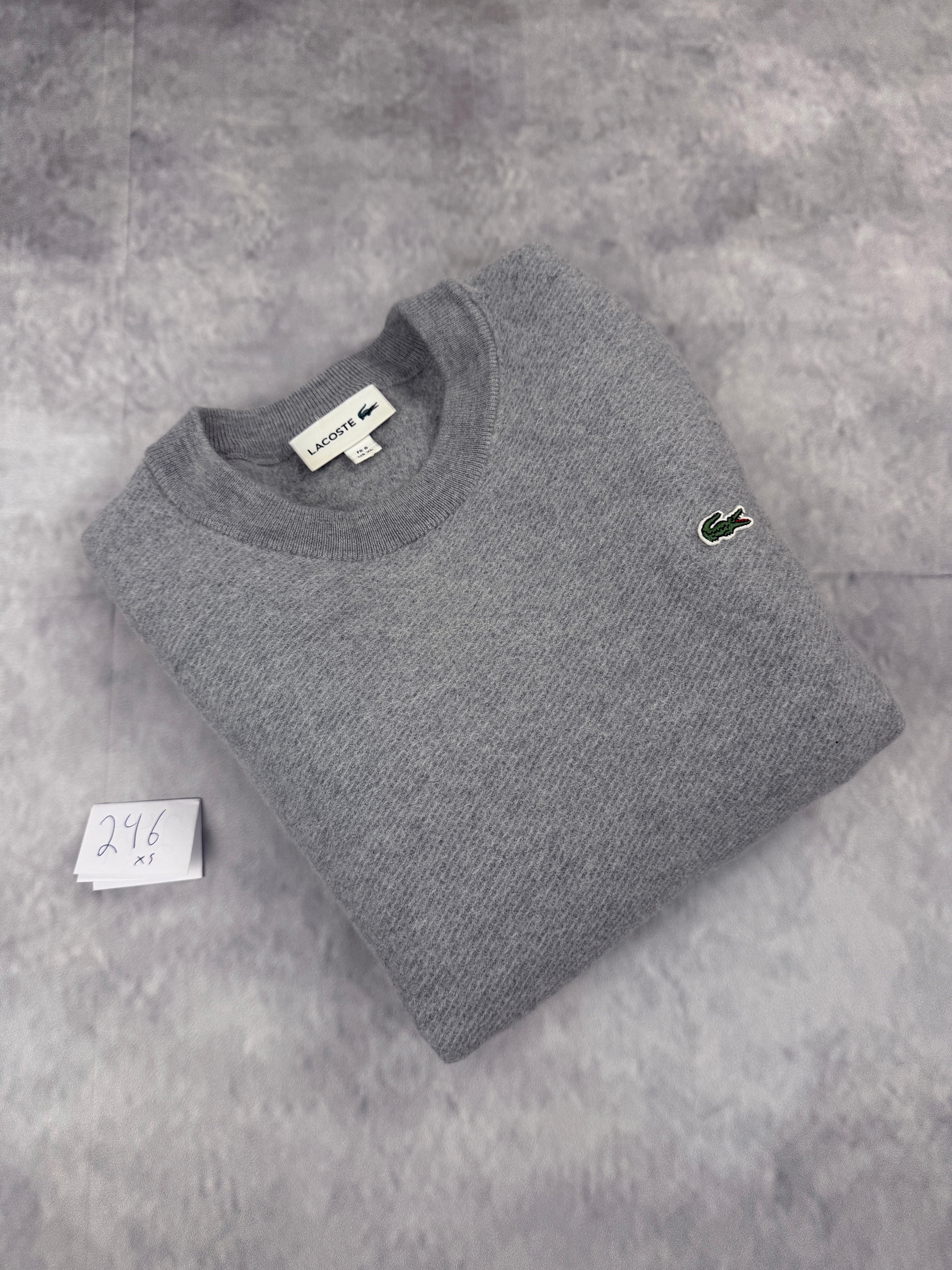 Lacoste Sweater (XS)