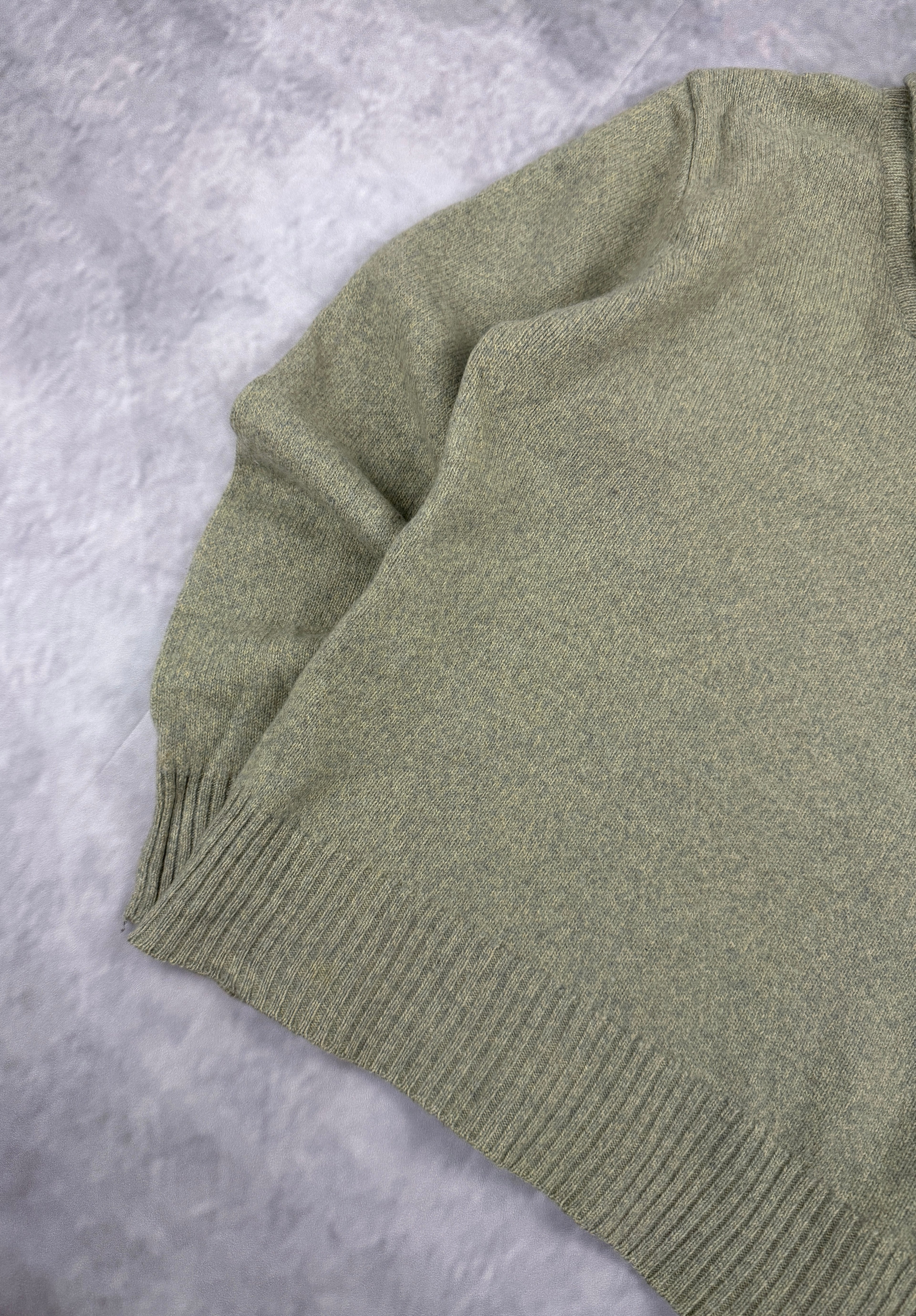 Lacoste Sweater (XS)